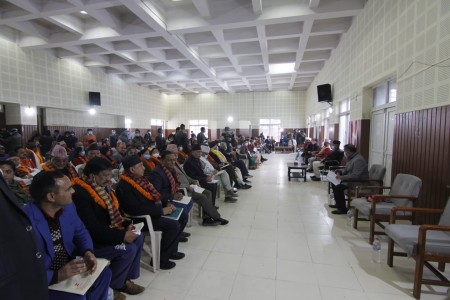 १४औं महाधिवेशनबाट निर्वाचित कांग्रेस केन्द्रिय समितिको पहिलो बैठक बस्यो